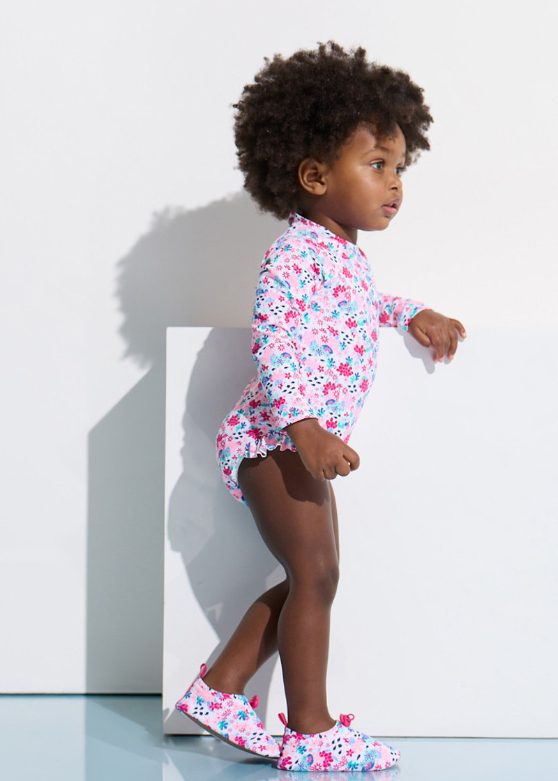 КОСТИМ ЗА КАПЕЊЕ 