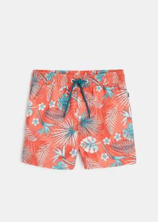 КОСТИМ ЗА КАПЕЊЕ 