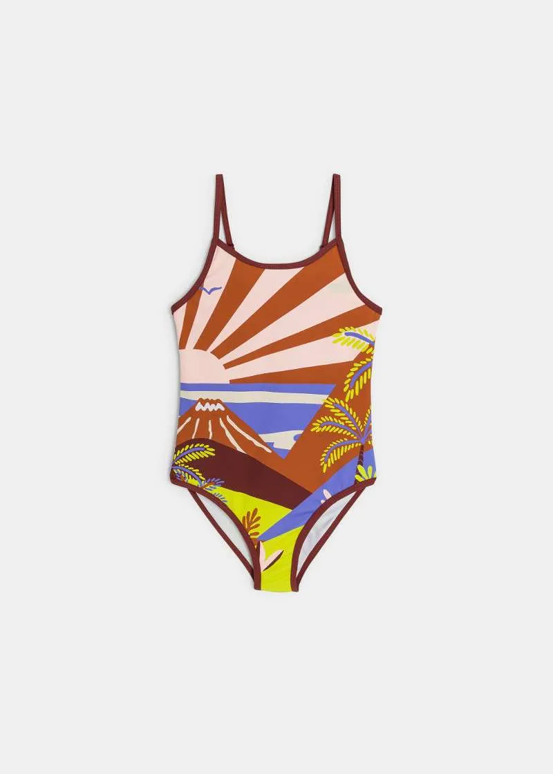 КОСТИМ ЗА КАПЕЊЕ 